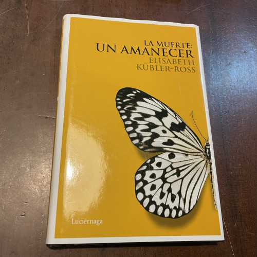 Portada del libro de La muerte: un amanecer (con CD)