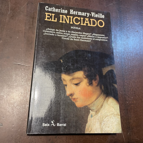 Portada del libro de El iniciado