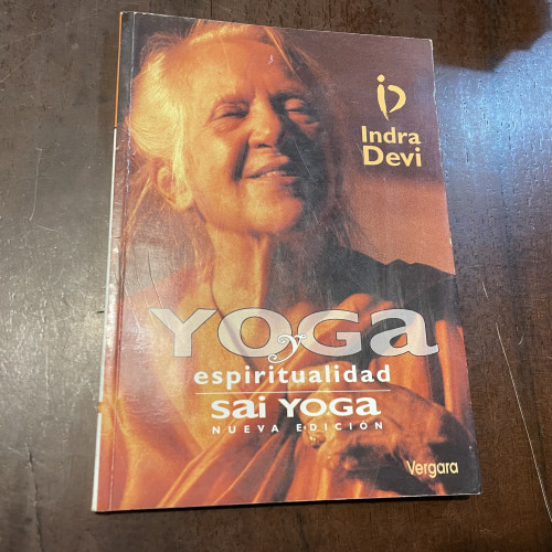 Portada del libro Yoga y espiritualidad