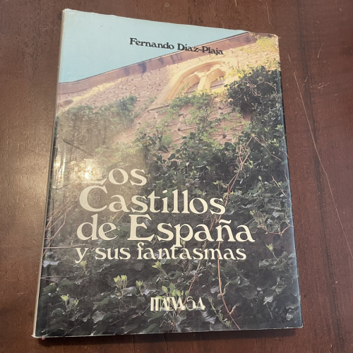 Portada del libro Los castillos de España y sus fantasmas