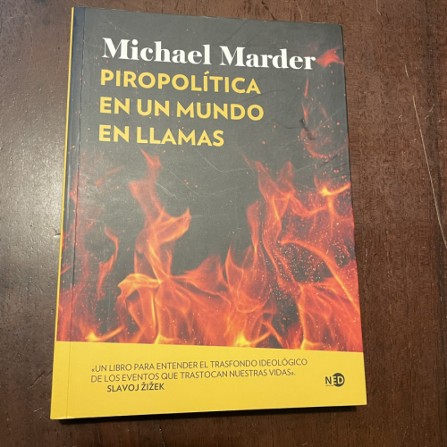 Portada del libro Piropolítica en un mundo en llamas