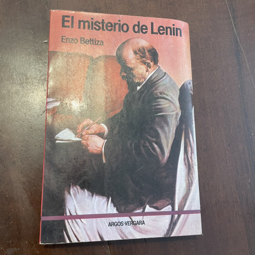 Portada del libro de El misterio de Lenin