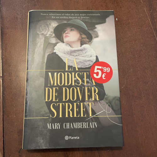 Portada del libro de La modista de Dover Street