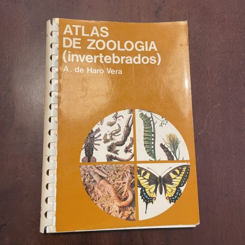 Portada del libro Atlas de zoología (invertebrados)