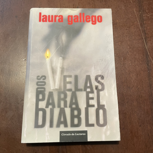 Portada del libro de Dos velas para el diablo