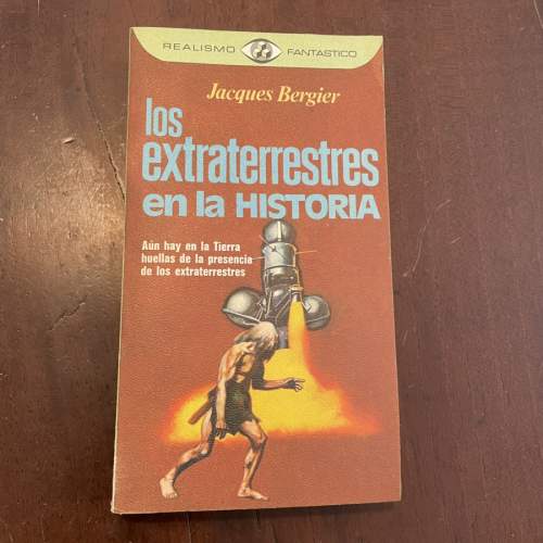 Portada del libro de Los extraterrestres en la Historia