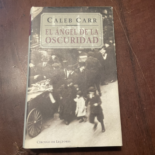 Portada del libro de Al ángel de la oscuridad