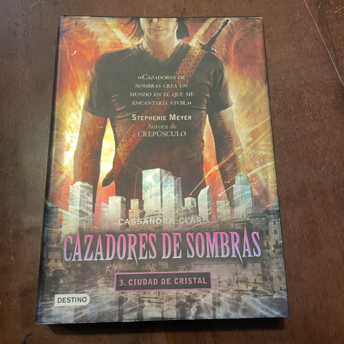 Portada del libro de Cazadores de sombras. 3. Ciudad de cristal