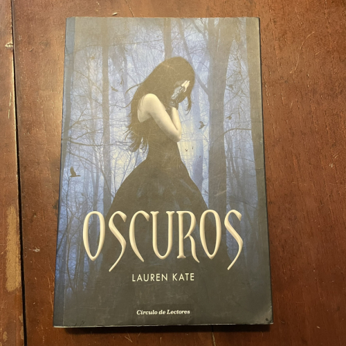 Portada del libro de Oscuros