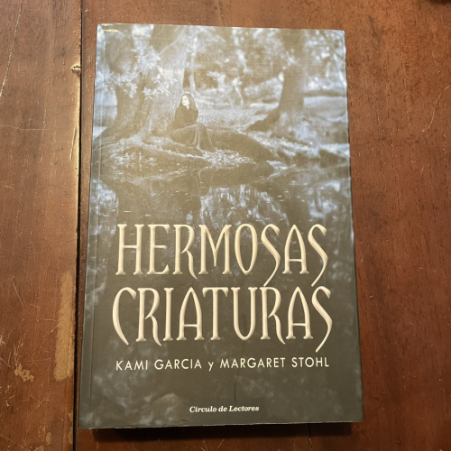 Portada del libro de Hermosas criaturas