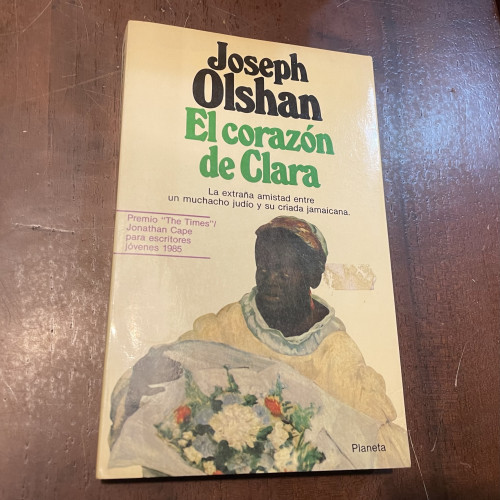 Portada del libro de El corazón de Clara