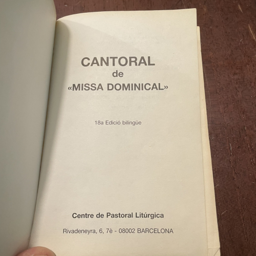 Portada del libro de Cantoral de missa dominical (cataà)