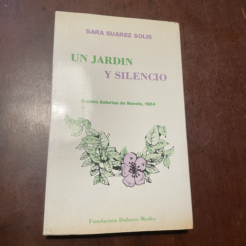 Portada del libro de Un jardín y un silencio