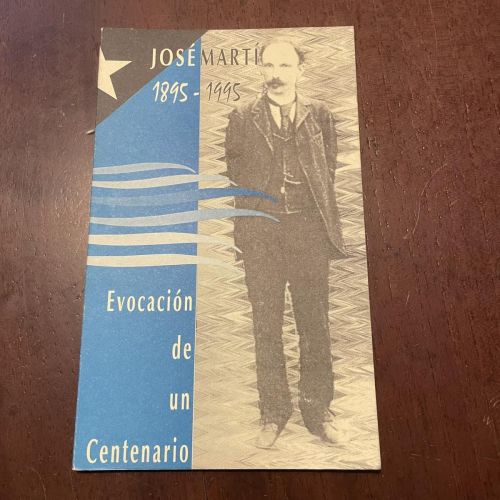 Portada del libro de Evocación de un Centenario