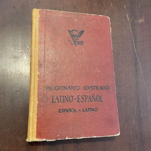 Portada del libro de Diccionario ilustrado latino español español latino