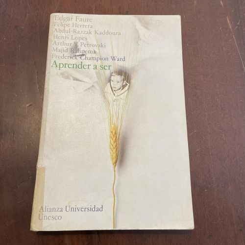 Portada del libro de Aprender a ser. La educación del futuro