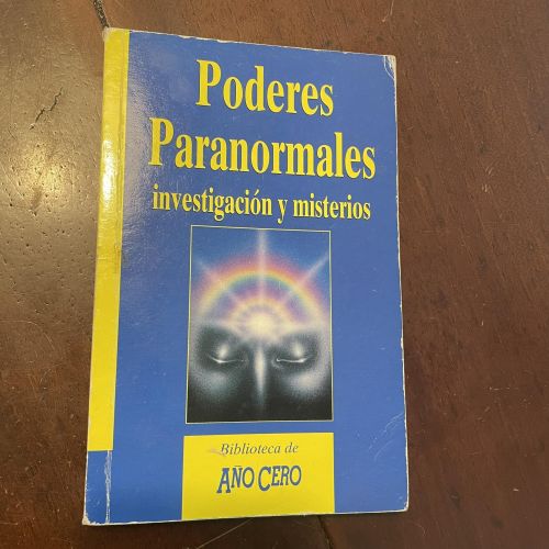 Portada del libro de Poderes paranormales. Investigación y misterio