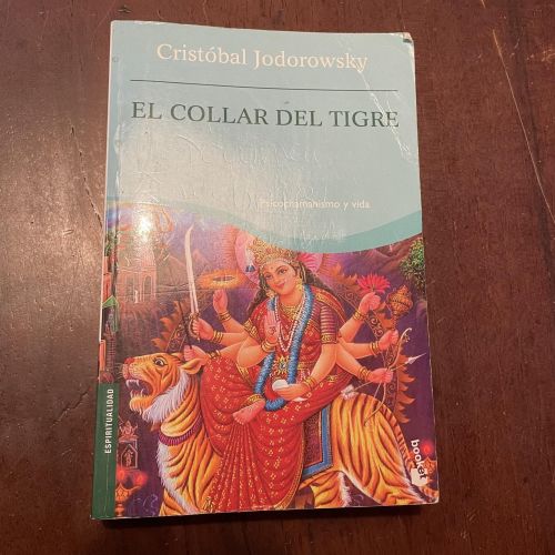 Portada del libro de El collar del tigre