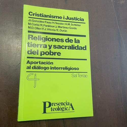 Portada del libro de Religiones de la tierra y sacralidad del pobre