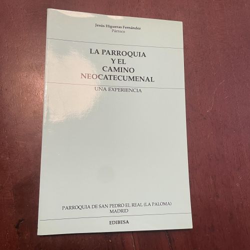 Portada del libro de La parroquia y el camino neocatecumenal