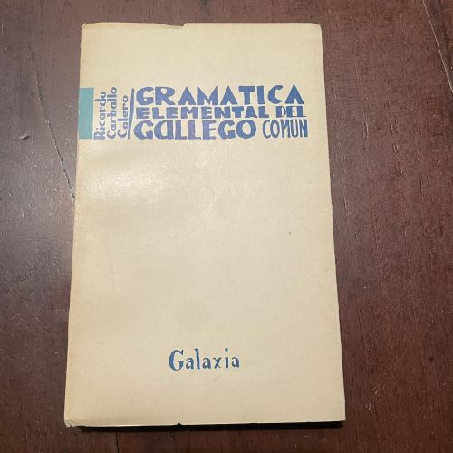 Portada del libro de Gramática elemental del gallego común