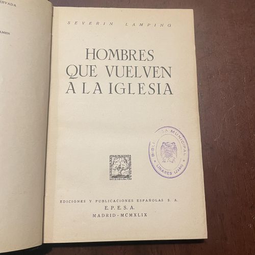 Portada del libro de Hombres que vuelven a la iglesia