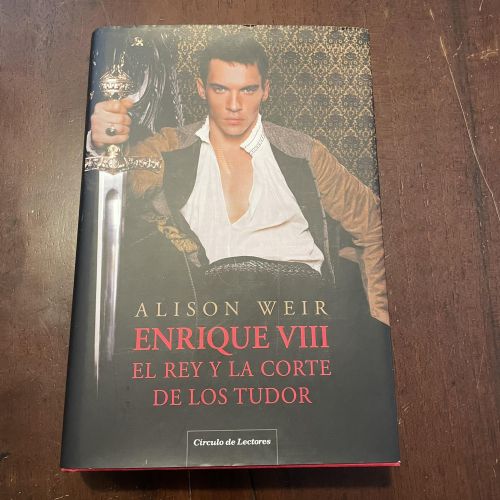 Portada del libro de Enrique VIII. El rey y la corte de los Tudor