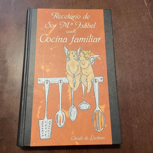 Portada del libro de Recetario de sor Mª Isabel. Cocina familiar
