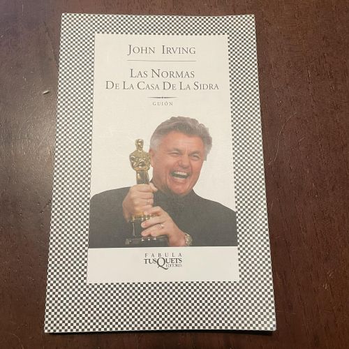 Portada del libro de Las normas de la casa de la sidra. Guión