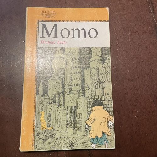 Portada del libro de Momo
