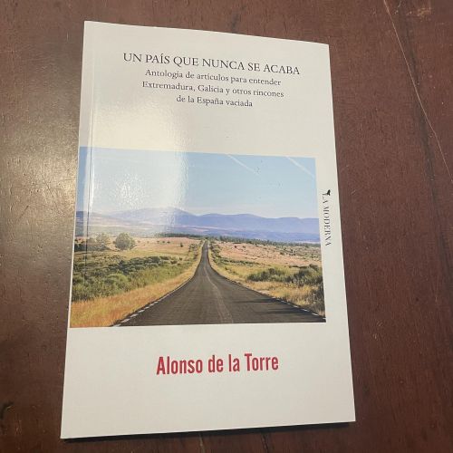 Portada del libro de Un país que nunca se acaba