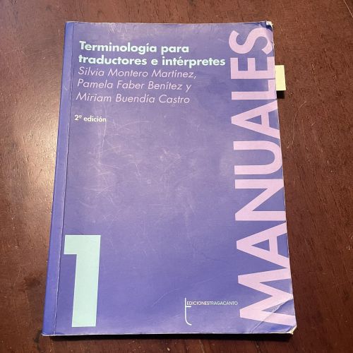 Portada del libro de Terminología para traductores e intérpretes