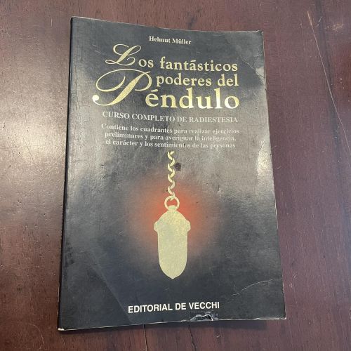 Portada del libro de Los fantásticos poderes del péndulo