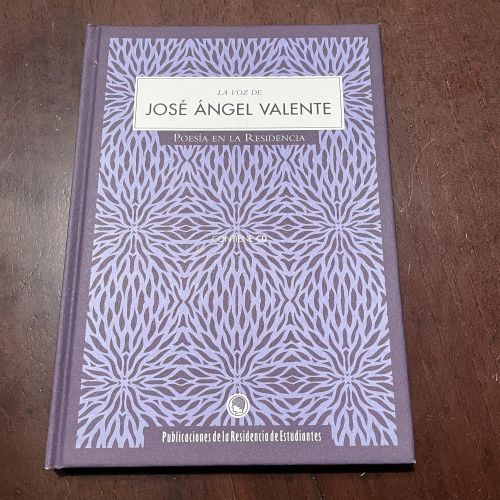 Portada del libro de Poesía en la residencia (contiene CD)