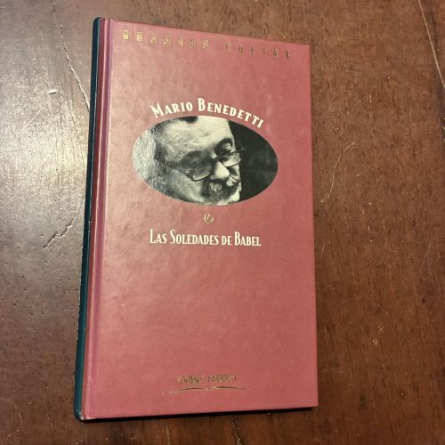 Portada del libro de Las soledades de Babel