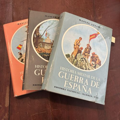 Portada del libro de Historia militar de la guerra de España. 3 vols