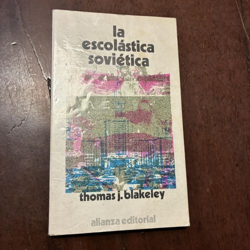 Portada del libro de La escolástica soviética