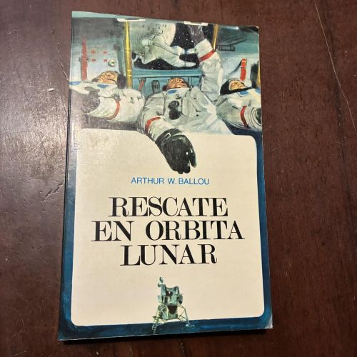 Portada del libro de Rescate en órbita lunar