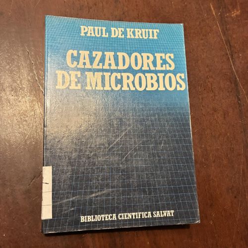 Portada del libro de Cazadores de microbios
