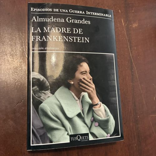 Portada del libro de La madre de Frankenstein