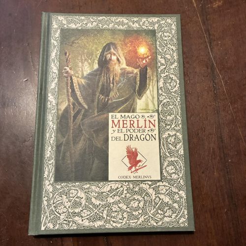 Portada del libro de El mago Merlín y el poder del dragón