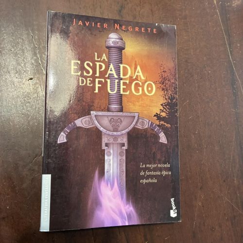 Portada del libro de La espada de fuego
