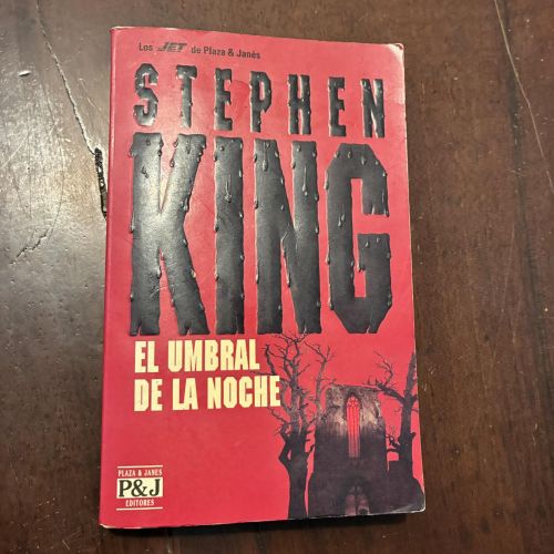 Portada del libro de El umbral de la noche