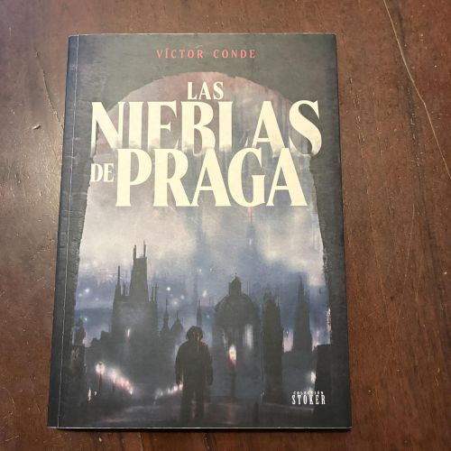 Portada del libro de Las nieblas de Praga