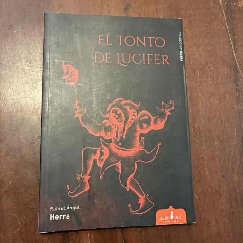 Portada del libro de El tonto de Lucifer