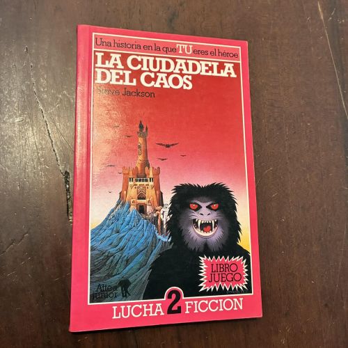 Portada del libro de La ciudadela del caos