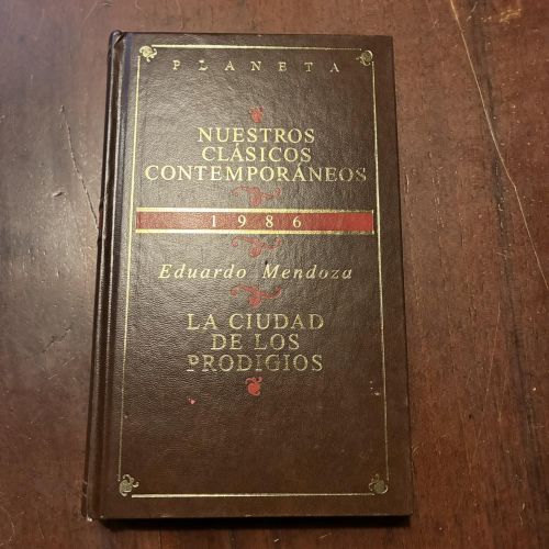 Portada del libro de La ciudad de los prodigios