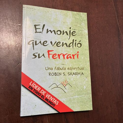 Portada del libro de El monje que vendió su Ferrari