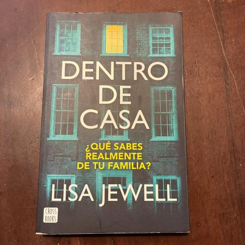 Portada del libro de Dentro de casa