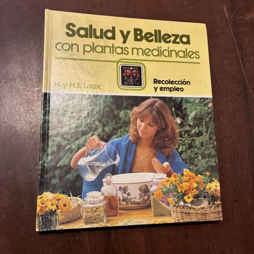 Portada del libro de Salud y belleza con plantas medicinales